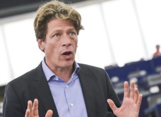 ECON Rapporteur Sets Out Stall on Investor ESG Duties Proposal