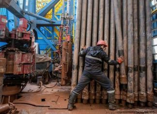EU Split Over Delay to Decision on Classing Gas as Green Investment