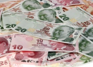 Turkish Banking Links Weigh on Gulf markets