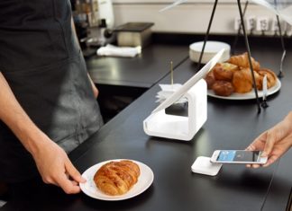 Mobile Wallets Reshape Payments in UAE